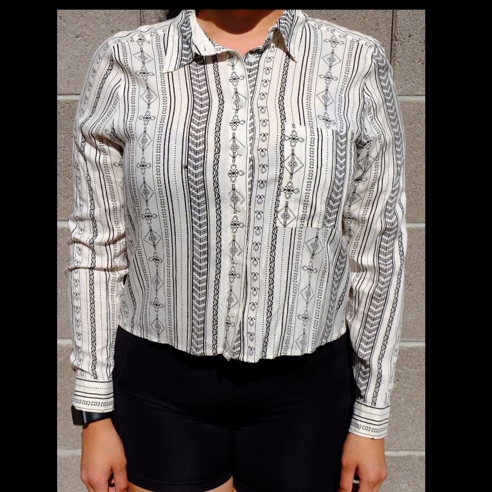 Long Sleeve Button up crop top